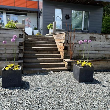 The Cube Cowichan Bay Exterior foto