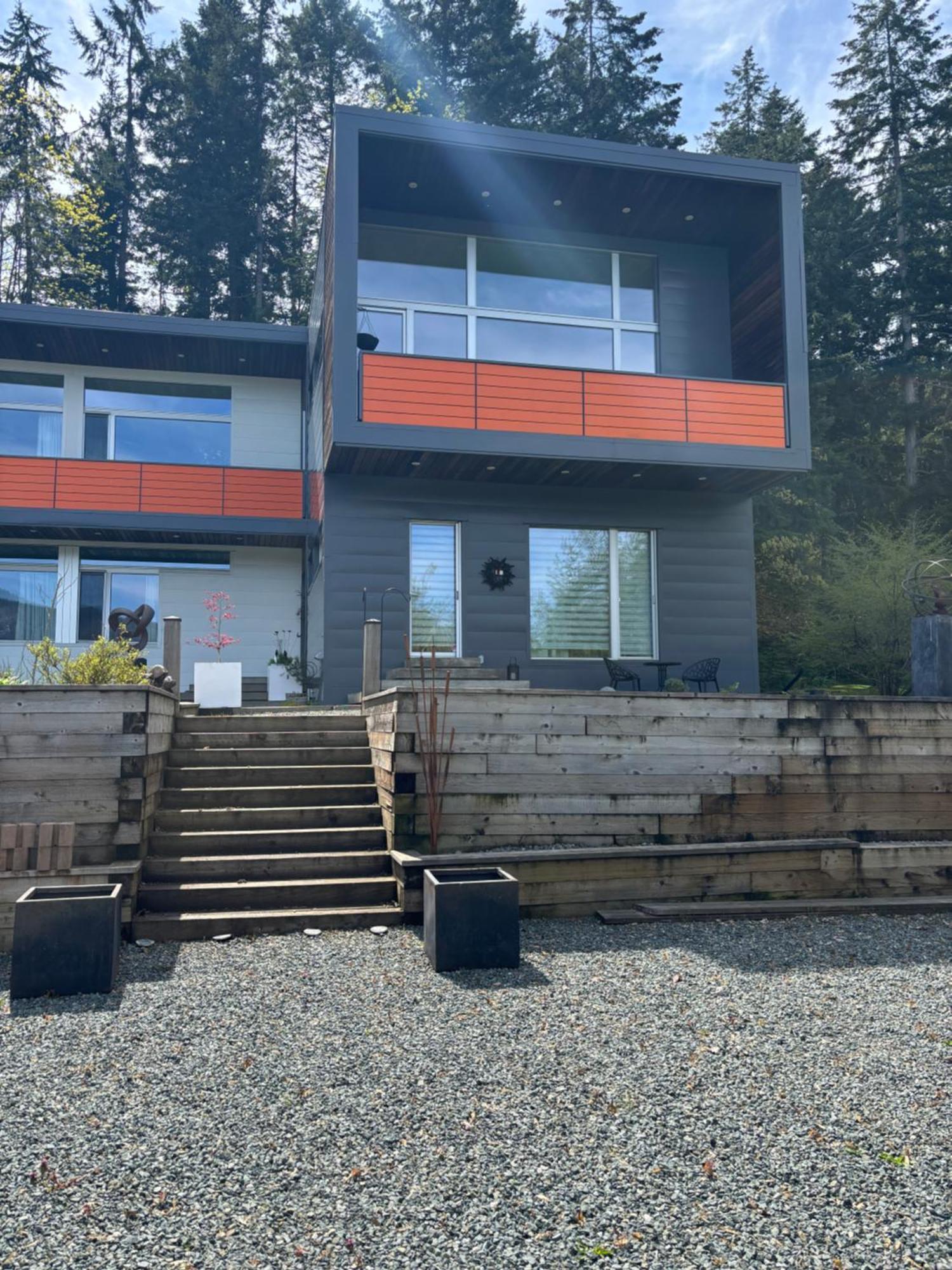 The Cube Cowichan Bay Exterior foto
